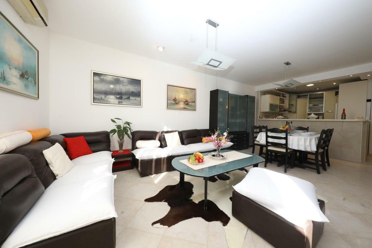 Apartment Riva Zadar Bagian luar foto