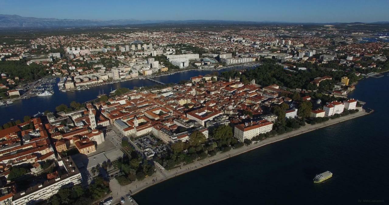 Apartment Riva Zadar Bagian luar foto